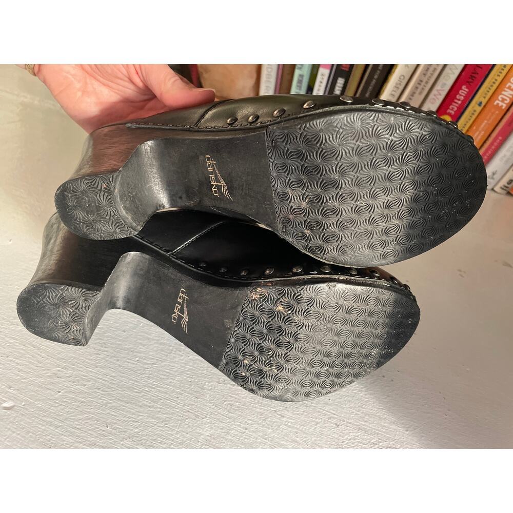 Dansko RAE Studded Mules Clogs Women US 9 (EU 39) Black Leather Slide Clog 3.5" - Picture 8 of 11